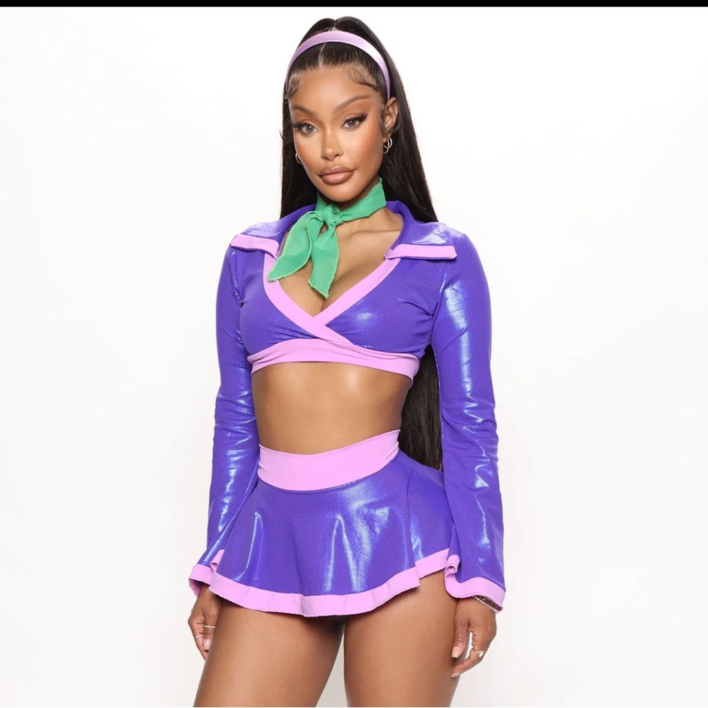 Fashion Nova Halloween costume, daphne from scooby doo!